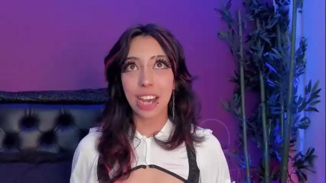 Image 4 of nyx_nayla Stream on Chaturbate on 1 month ago