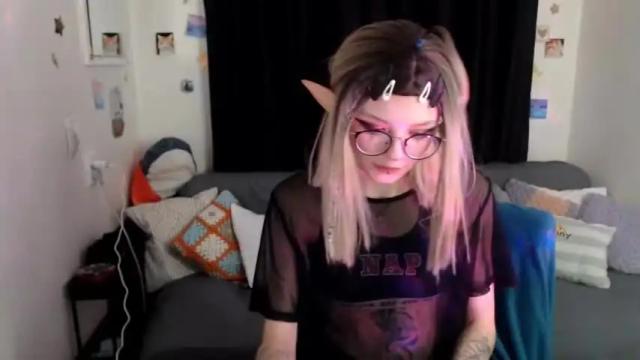 Image 11 of o_ddity Stream on Chaturbate on 14 months ago