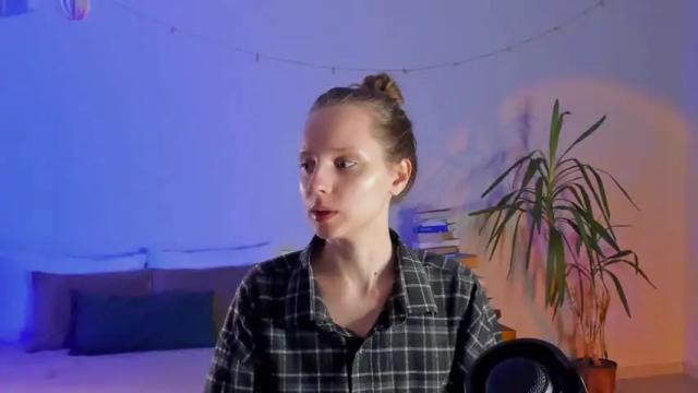 Image 2 of oakley_galore Stream on Chaturbate on 16 months ago