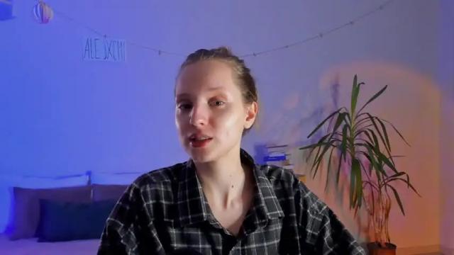 Image 3 of oakley_galore Stream on Chaturbate on 16 months ago