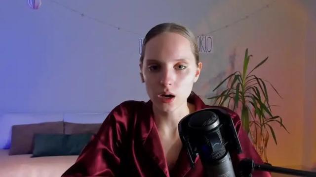 Image 10 of oakley_galore Stream on Chaturbate on 16 months ago
