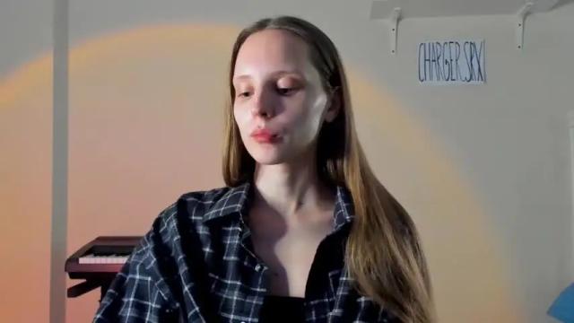 Image 11 of oakley_galore Stream on Chaturbate on 14 months ago