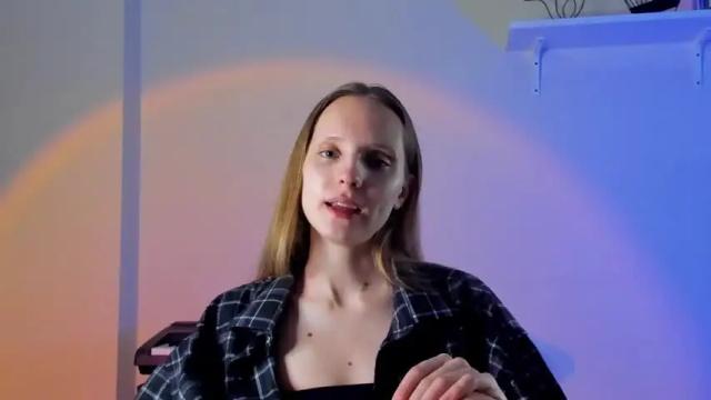 Image 8 of oakley_galore Stream on Chaturbate on 14 months ago