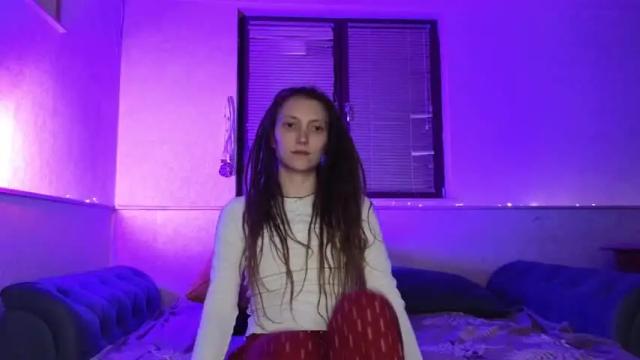 Image 2 of obedientcuty Stream on Chaturbate on 13 months ago