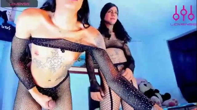 Image 8 of ocampo_doll Stream on Chaturbate on 1 month ago