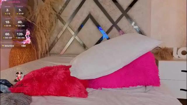 Image 7 of ocean_becker Stream on Chaturbate on 3 days ago