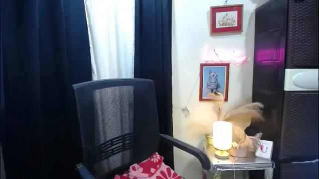 Image 10 of octaviayuki Stream on Chaturbate on 3 days ago