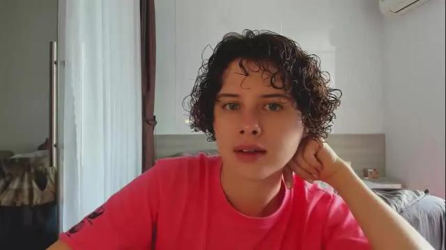 Image 4 of octopussy69x Stream on Chaturbate on 12 days ago