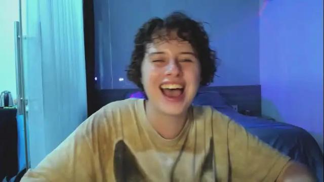 Image 3 of octopussy69x Stream on Chaturbate on 4 days ago