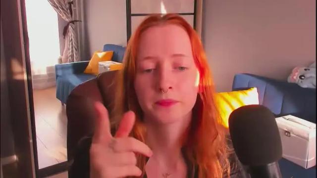 Image 12 of oddlyfamiliar Stream on Chaturbate on 2 months ago