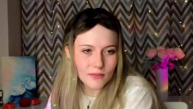 Image 8 of odelindahiggins Stream on Chaturbate on 13 months ago