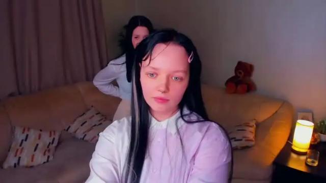 Image 10 of odelynabumford Stream on Chaturbate on 13 months ago