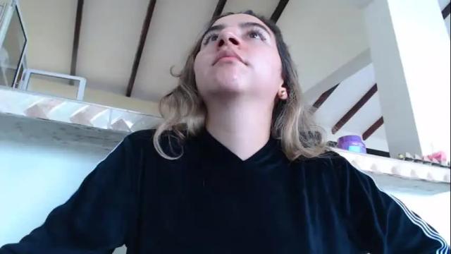 Image 2 of odette_brigh_ Stream on Chaturbate on 1 month ago