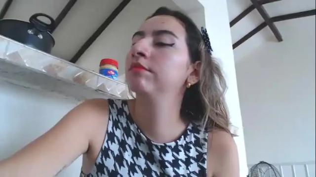 Image 10 of odette_brigh_ Stream on Chaturbate on 1 month ago