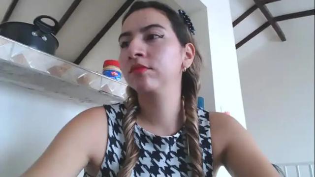 Image 4 of odette_brigh_ Stream on Chaturbate on 1 month ago