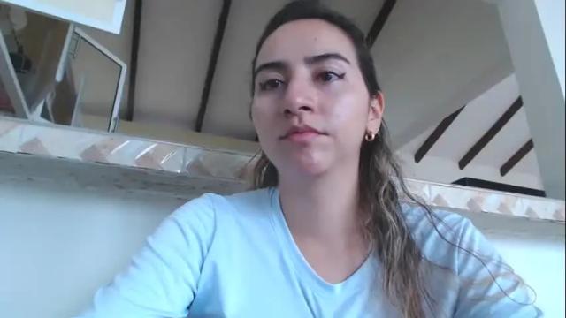 Image 3 of odette_brigh_ Stream on Chaturbate on 1 month ago