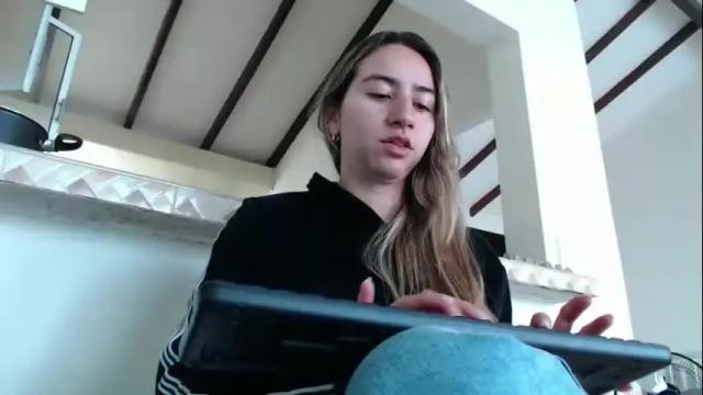 Thumbnail 1, odette_brigh_'s Stream at Chaturbate, 1 month ago