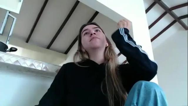 Image 7 of odette_brigh_ Stream on Chaturbate on 1 month ago
