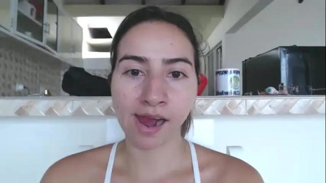 Image 7 of odette_brigh_ Stream on Chaturbate on 1 month ago