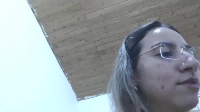 Image 2 of odette_brigh_ Stream on Chaturbate on 13 days ago
