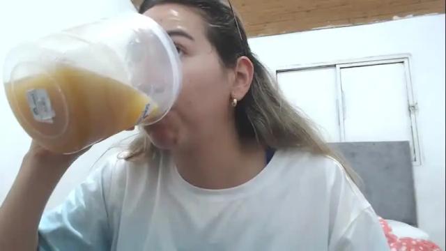 Image 7 of odette_brigh_ Stream on Chaturbate on 9 days ago