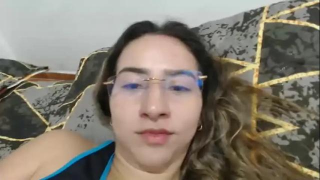 Image 6 of odette_brigh_ Stream on Chaturbate on 1 month ago
