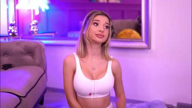 Thumbnail 1, odettebensen's Stream at Chaturbate, 2 months ago