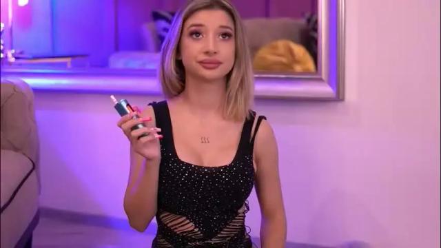 Image 6 of odettebensen Stream on Chaturbate on 1 month ago