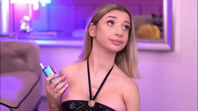 Thumbnail 2, odettebensen's Stream at Chaturbate, 1 month ago