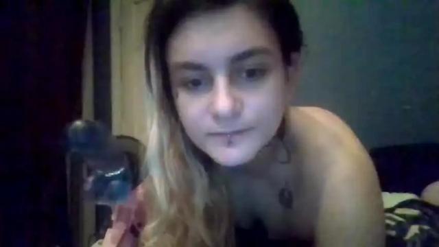 Image 12 of officialkittyk Stream on Chaturbate on 24 months ago