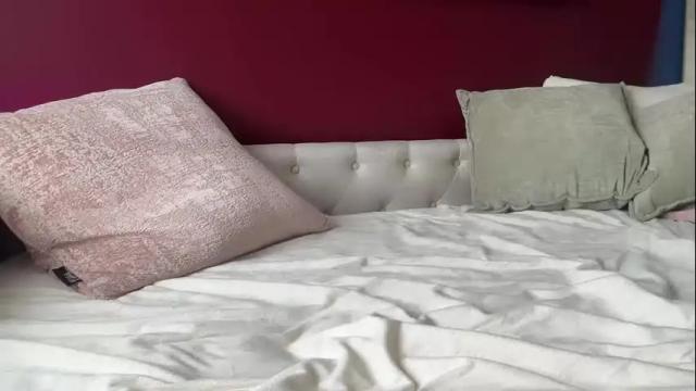 Image 11 of officiallyonlytams Stream on Chaturbate on 1 month ago