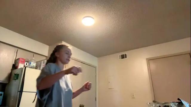 Image 10 of officiallyp Stream on Chaturbate on 25 days ago