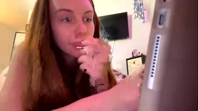 Image 12 of officiallyp Stream on Chaturbate on 4 months ago