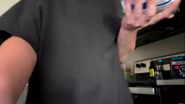 Image 6 of officiallyp Stream on Chaturbate on 3 months ago