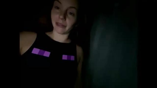 Image 8 of officiallyp Stream on Chaturbate on 1 month ago