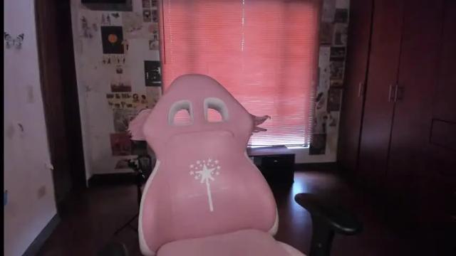 Image 6 of offimila Stream on Chaturbate on 1 month ago