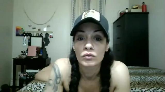 Image 3 of oglitcouple Stream on Chaturbate on 1 month ago