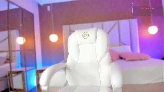 Image 11 of oh_hollyy Stream on Chaturbate on 1 day ago