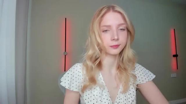Image 12 of oh_honey_ Stream on Chaturbate on 12 months ago