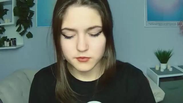 Image 7 of oh_myhannah Stream on Chaturbate on 13 months ago
