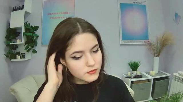 Image 10 of oh_myhannah Stream on Chaturbate on 13 months ago
