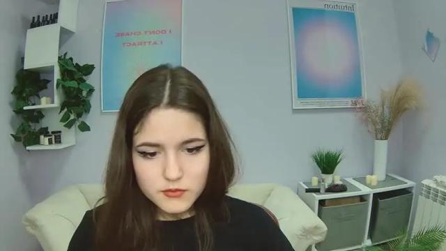 Image 12 of oh_myhannah Stream on Chaturbate on 13 months ago