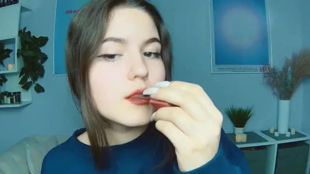 Image 12 of oh_myhannah Stream on Chaturbate on 13 months ago