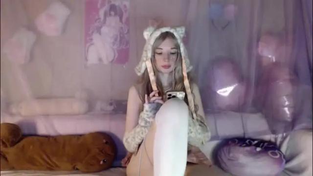 Image 10 of oh_pichuu Stream on Chaturbate on 2 months ago
