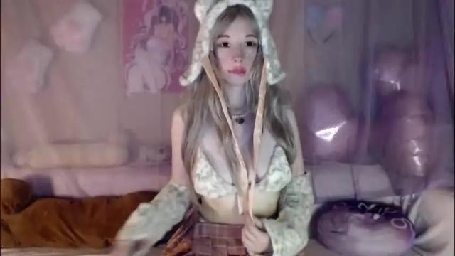 Image 4 of oh_pichuu Stream on Chaturbate on 2 months ago