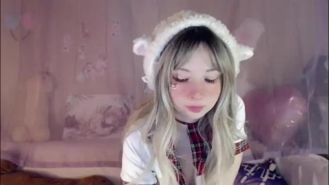 Image 2 of oh_pichuu Stream on Chaturbate on 2 days ago