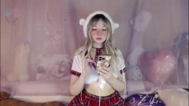 Thumbnail 2, oh_pichuu's Stream at Chaturbate, 2 days ago