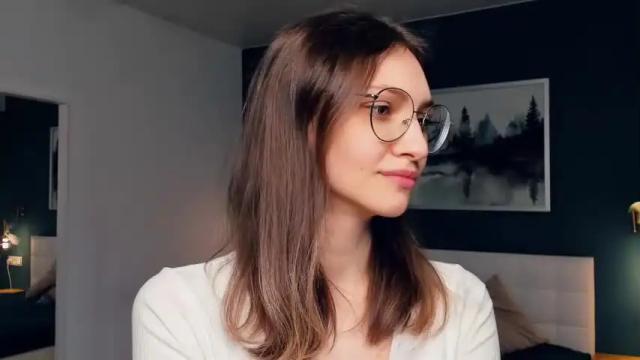 Image 10 of oh_sunny_ Stream on Chaturbate on 19 months ago