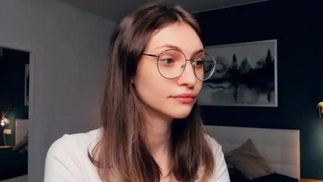 Image 12 of oh_sunny_ Stream on Chaturbate on 19 months ago