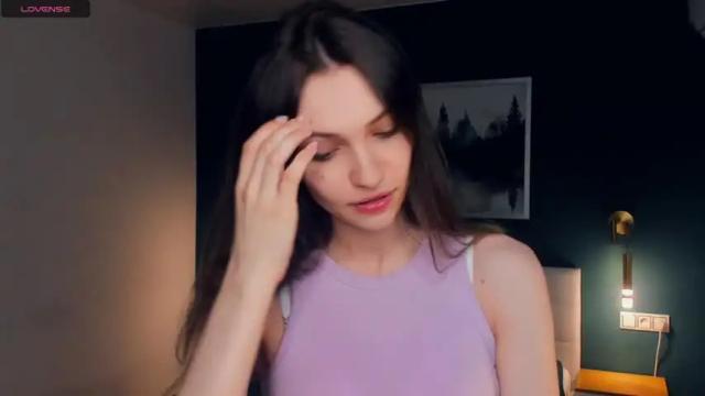 Image 2 of oh_sunny_ Stream on Chaturbate on 18 months ago